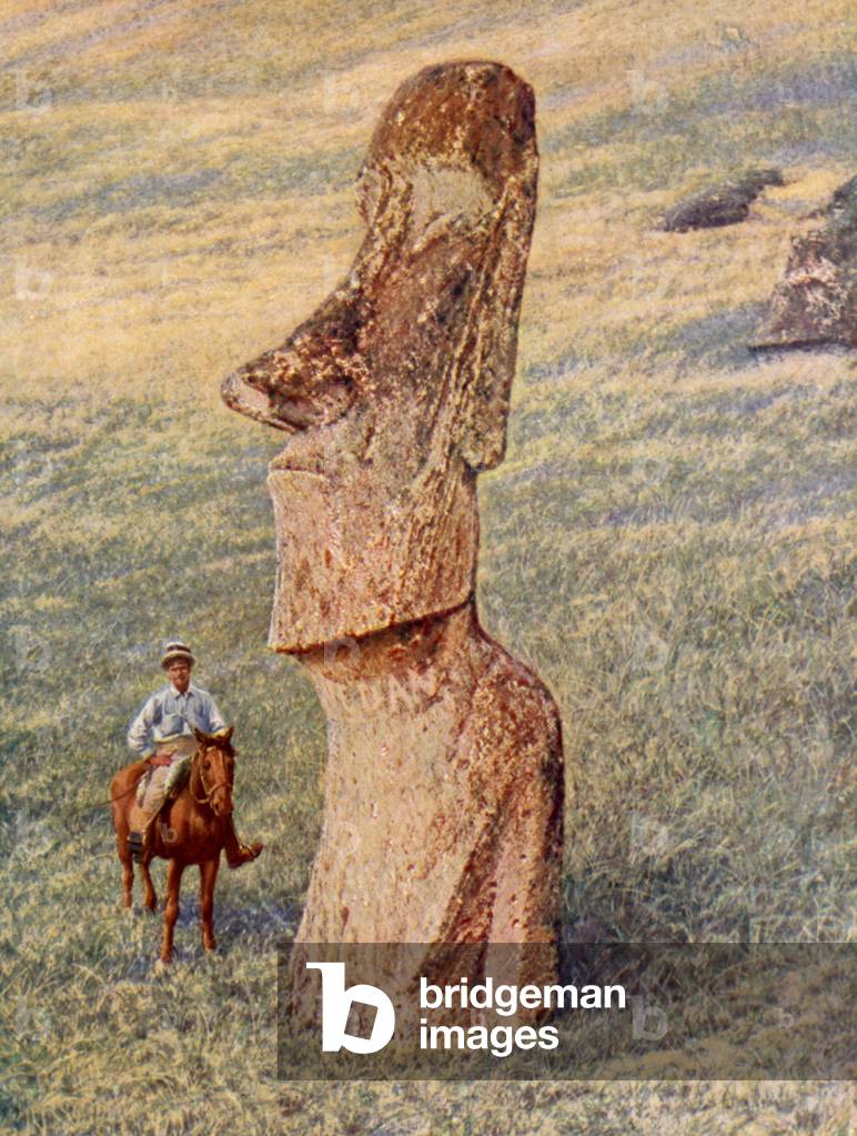 Strange features of a still standing Easter Island image (colour photo)