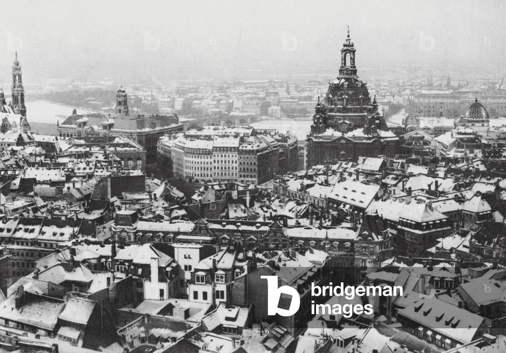 Winter at Dresden; Dresden Im Schnee (b/w photo)