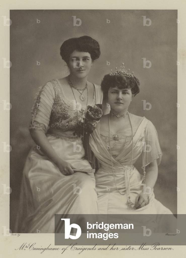 Mrs Cunninghame of Craigends and her sister Miss Pearson (b/w photo)