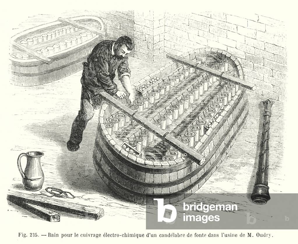 Bain pour le cuivrage electro-chimique d'un candelabre de fonte dans l'usine de M Oudry (engraving)
