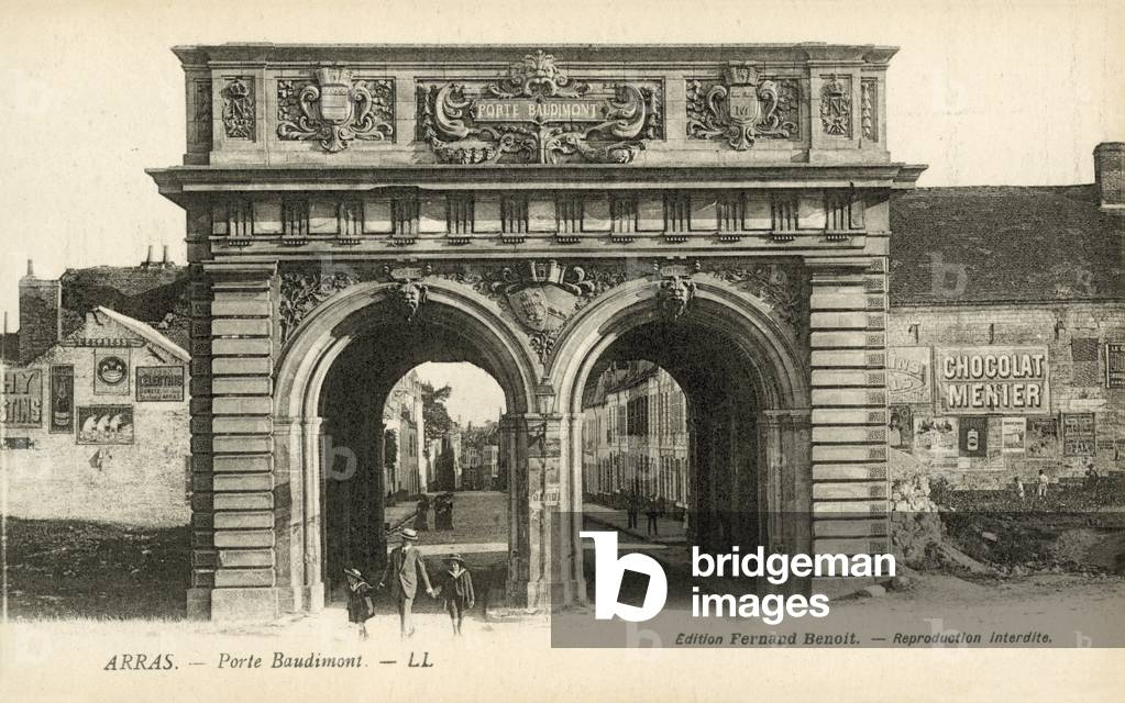 Porte Baudimont, Arras (b/w photo)