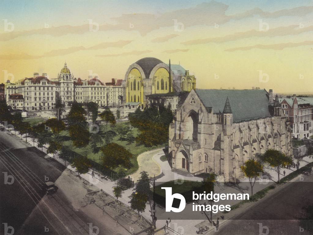 New York: Cathedral of St John the Divine (photo)