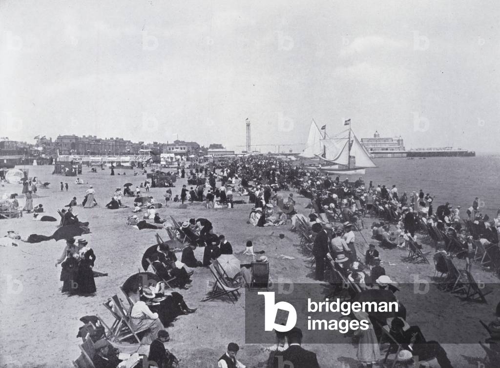 Yarmouth Beach (b/w photo)
