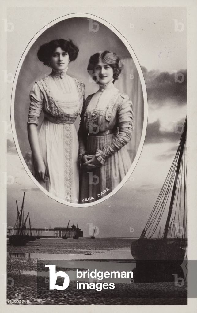 Phyllis and Zena Dare (b/w photo)