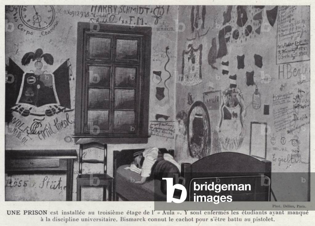 Une Prison (b/w photo)