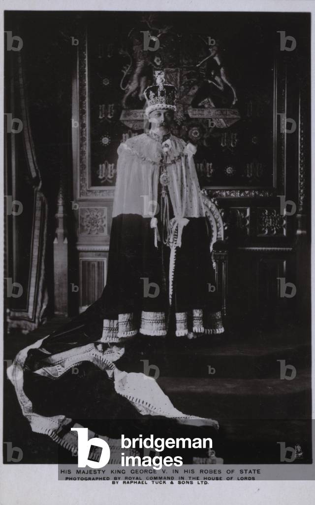 His majesty King George V in his robes of state (b/w photo)