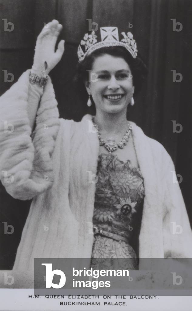 HM Queen Elizabeth on the balcony, Buckingham Palace (b/w photo)
