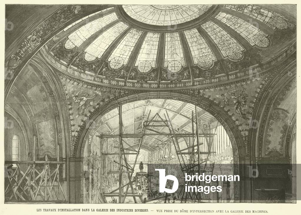 Les Travaux D'Installation dans la Galerie des Industries Diverses, Vue Prise du Dome D'Intersection avec la Galerie des Machines (engraving)