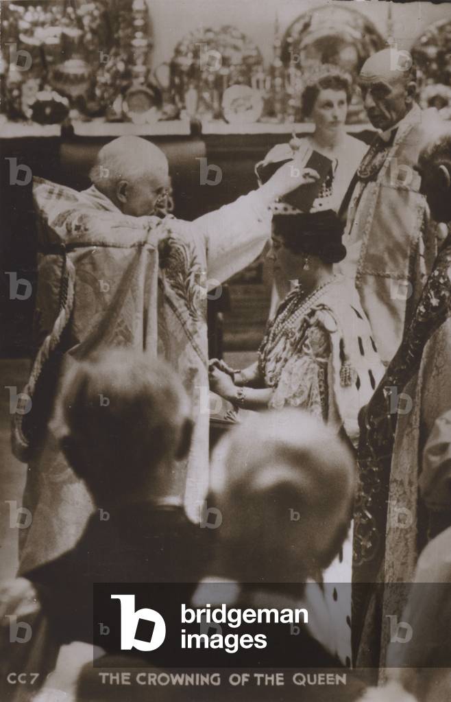 The crowning of the Queen (b/w photo)