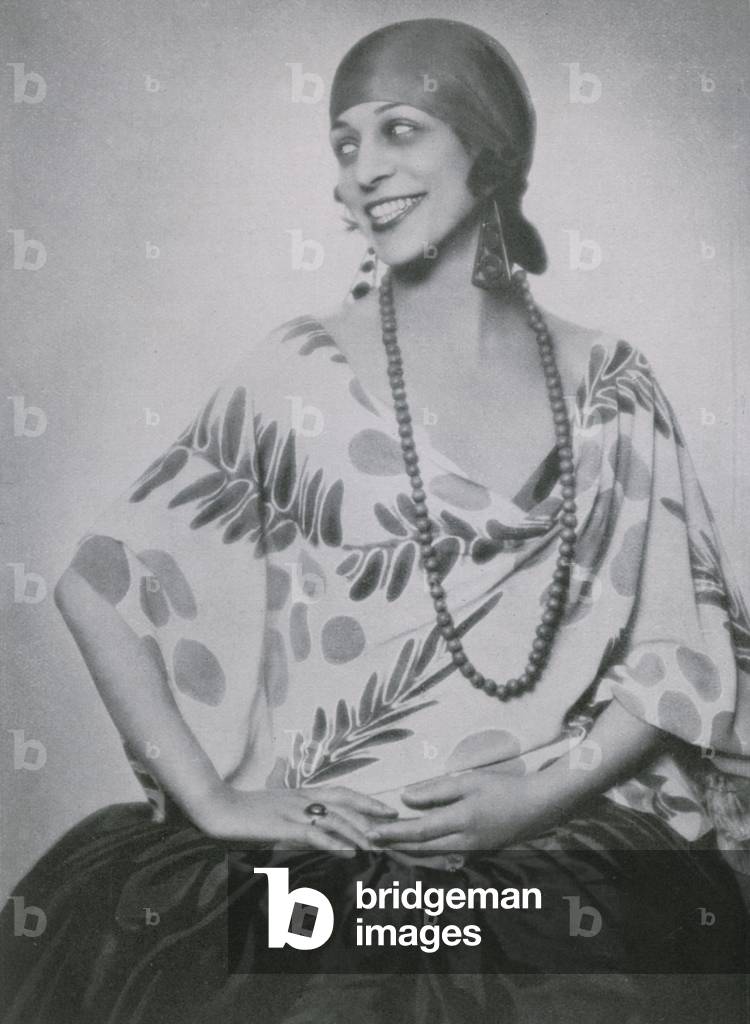 La Argentina (b/w photo)