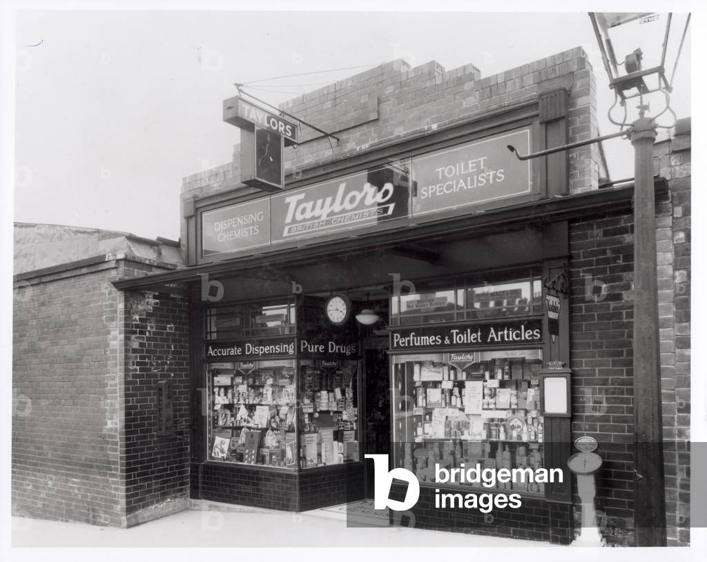 Taylor's Chemists, Burley Road, Leeds, 20th April 1936 (b/w photo)