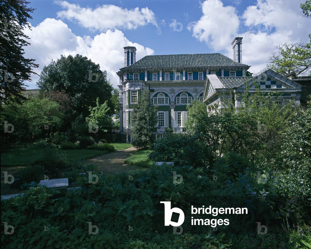 Debenham House, 8 Addison Road, London (photo)