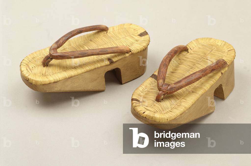 Boy's geta sandals (wood & leather)