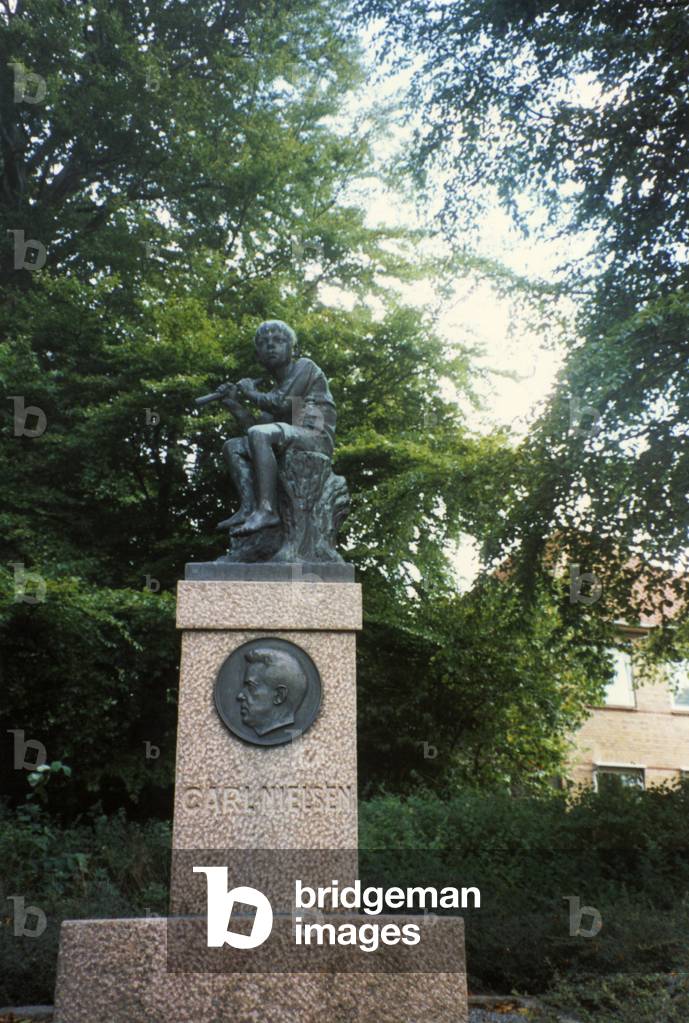 NIELSENCarl - Memorial by
