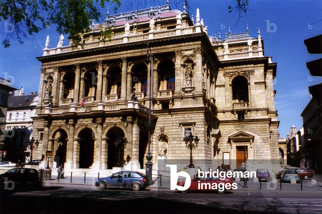 Budapest - entrance to  Opera House