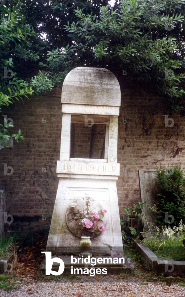 Serge Diaghilev 's grave