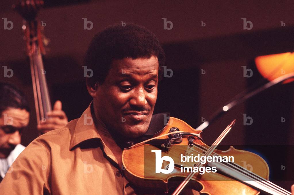 Ray Nance playing violin