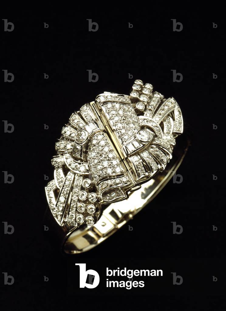 Fashion 1920: platinum ring and diamonds. 1920-1925 Private collection