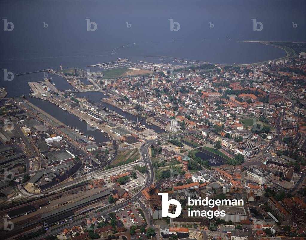 Aerial view of the city, 1990 - Photography