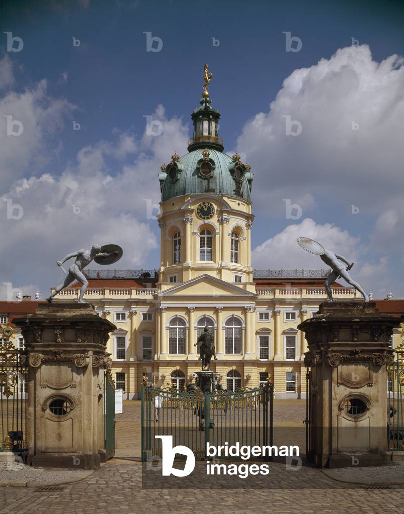 View of the facade of Charlottenburg Castle, 1701-1707 (photography)