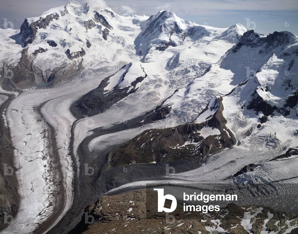 Bild von Fotografie "Luftaufnahme der Pennine Alpen mit Monte Rosa"