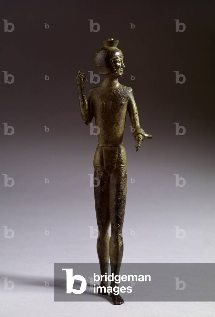 "Civiltà etrusca: statuetta di guerriero in bronzo (arte etrusca" di Etruscan