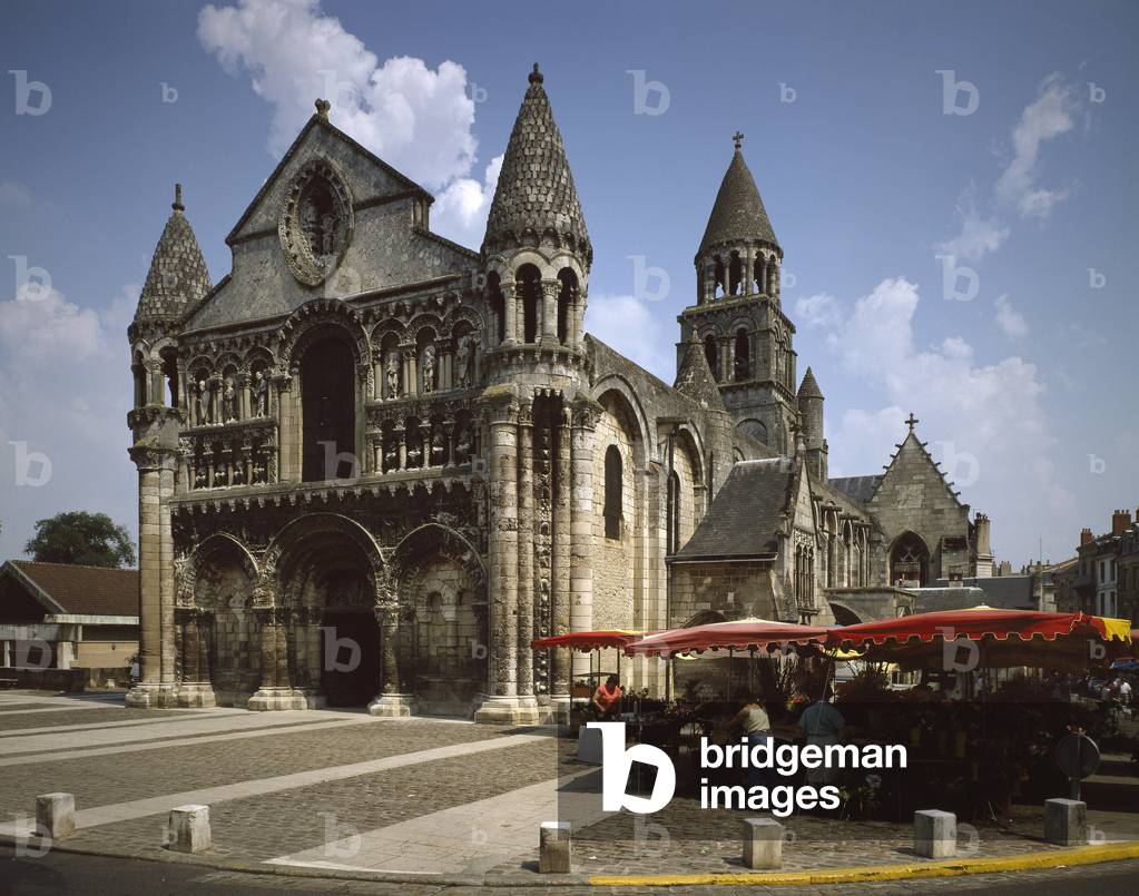 View of Notre Dame la Grande, 12th century (photography)