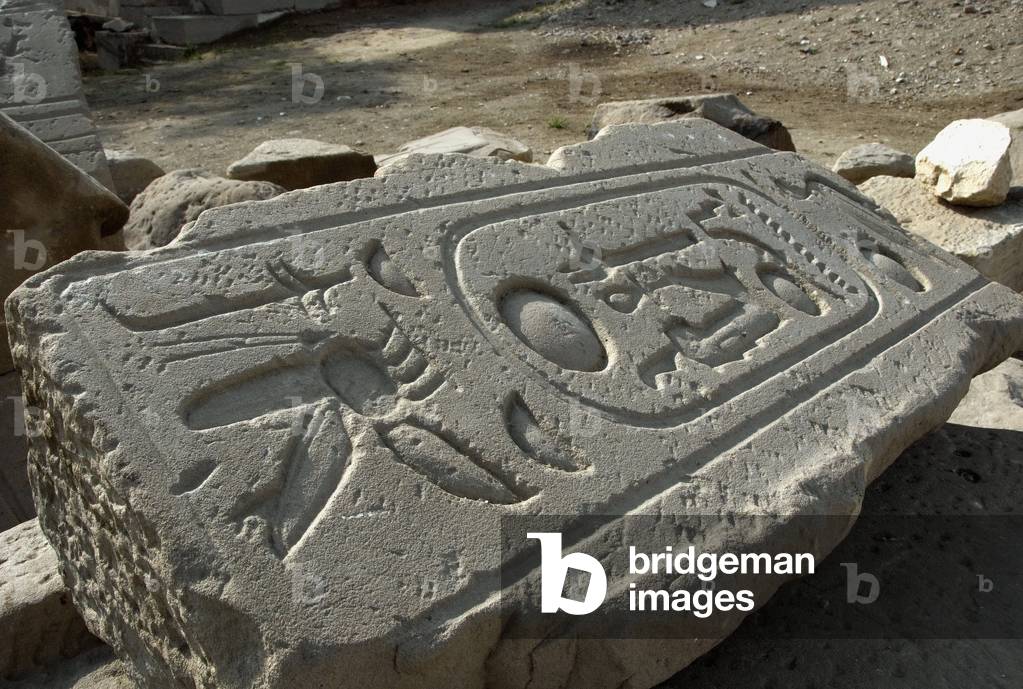 View of the cartridge of Pharaoh Ramses II (relief)