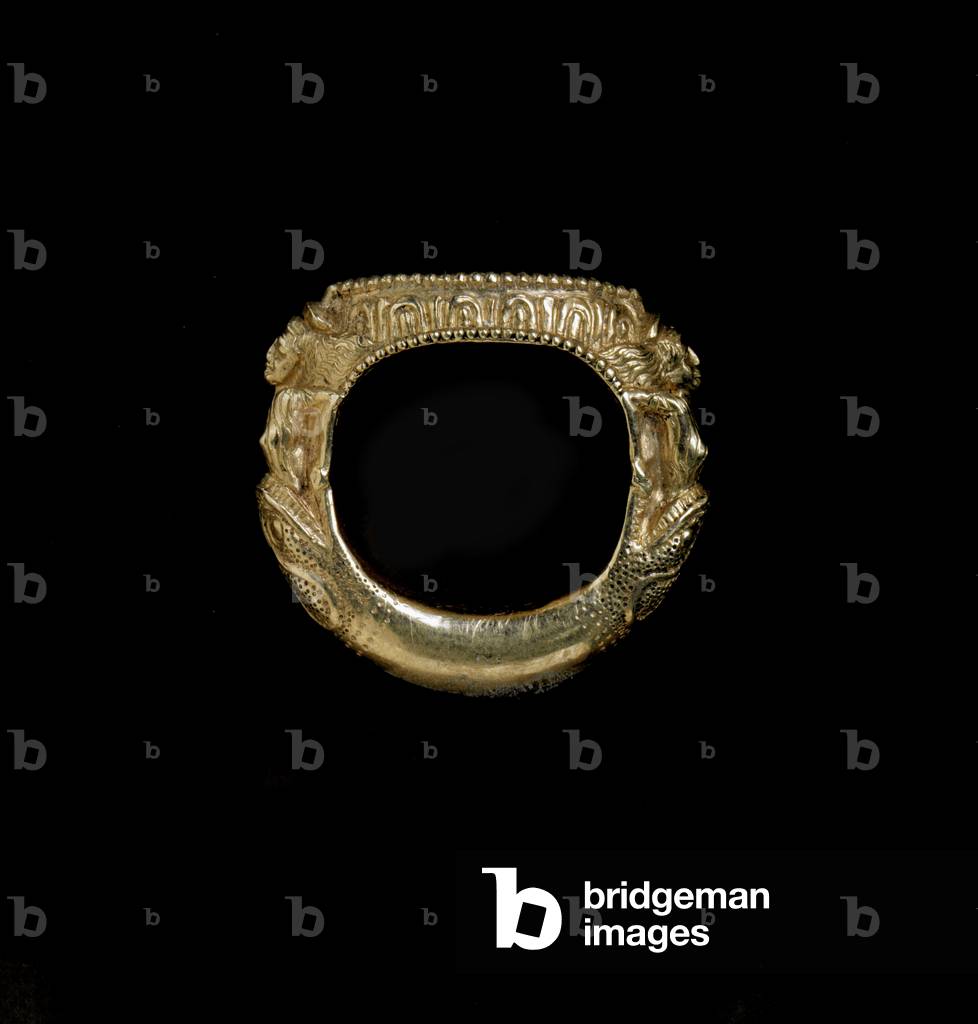 Golden ring, 425-400 BC