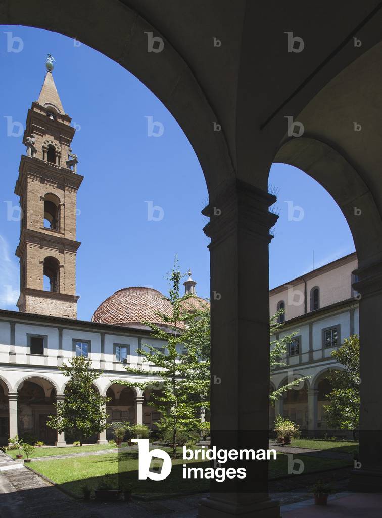 Architecture: view of the cloister of the dead (chiostro dei Morti, dead cloister), bell tower of Baccio d'Agnolo (1502) (bell tower by Baccio d'Agnolo) Florence, Basilica of the Holy Spirit (Basilica di santo spirito) Italy