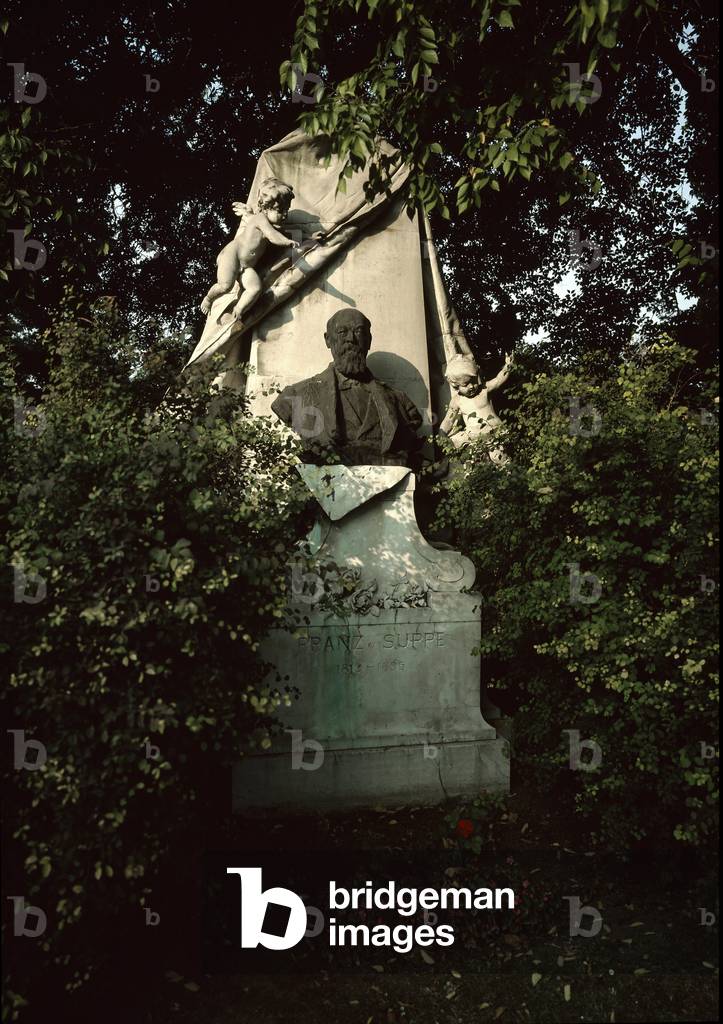View of the tomb of Franz von Suppe (photography)