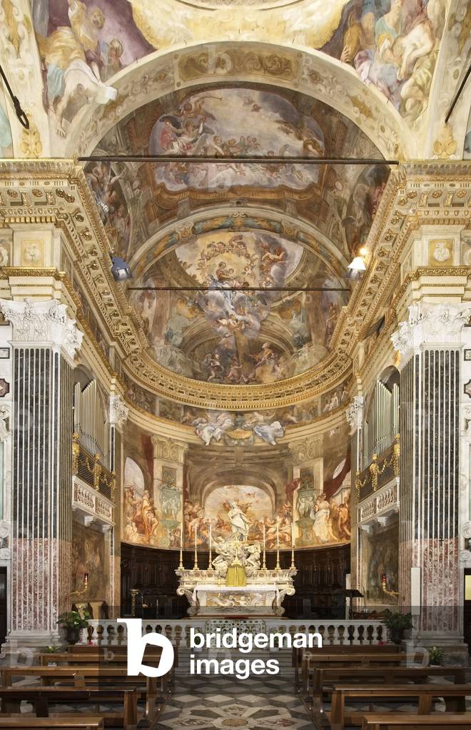 Interior of the Church of San Luca, The main altar with the statue of the Immaculate