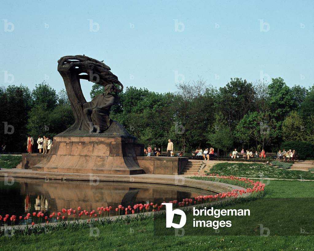 Monument dedicated to Frederic Chopin (sculpture)