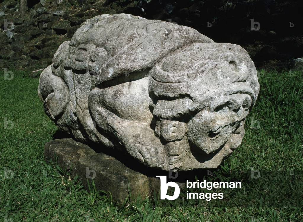 Zoomorphic altar carved in a block of gres