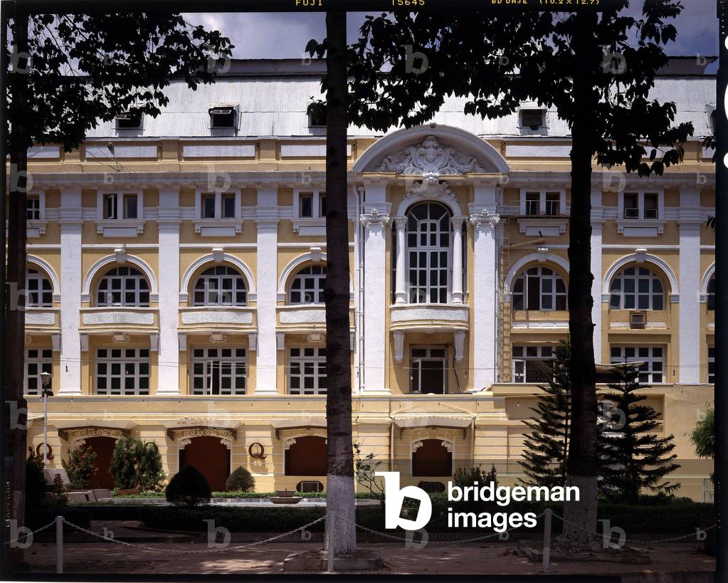 Side facade of the Municipal Theatre of Saigon built in 1900. Architects: Felix Ollivier, Ernest Guichard and Eugene Ferret.