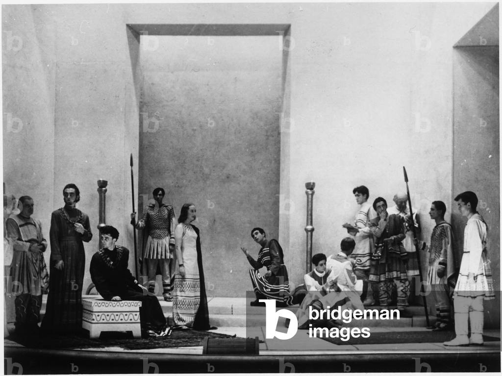 Caligula by A. Camus at the Hebertot Theatre; directed by Paul Oettly; Gérard Philippe, Margo Lion, Michel Bouquet - coll. Margolion.