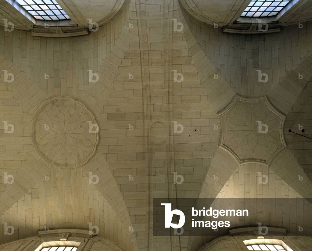 Baroque architecture: ceiling of the Chapelle de la Chartreuse (1770-1780) in Valbonne by architect Jean Baptiste (Jean-Baptiste) Franque (1678-1738). Internal view. Valbonne, Gard (30).