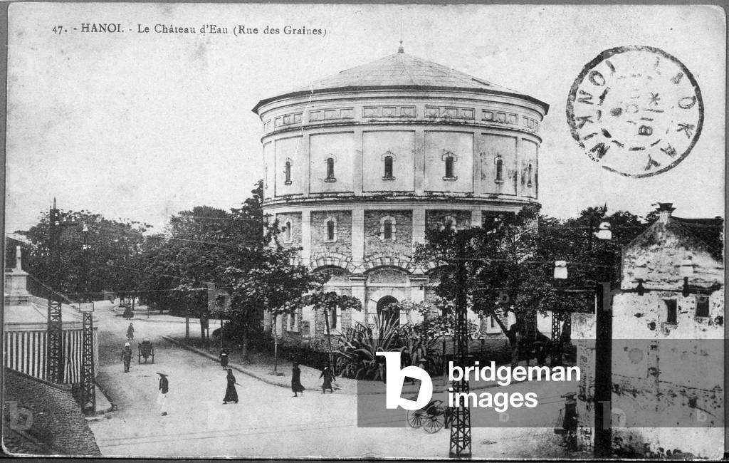 Hanoi, the water tower - postcard, c. 1900.