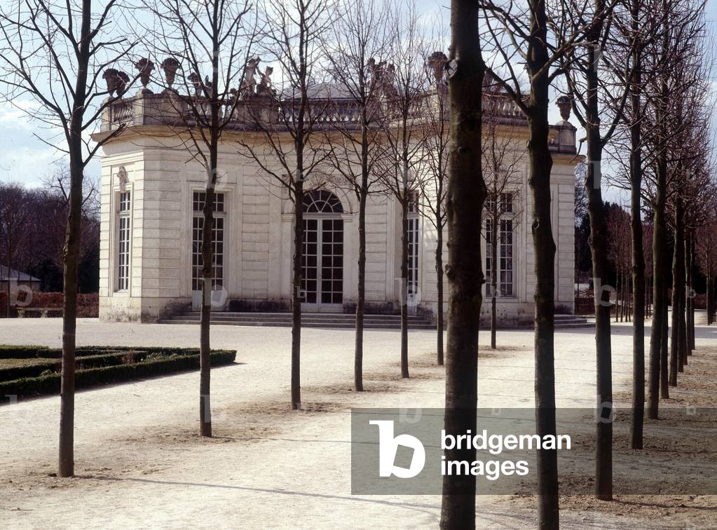 View of the Trianon in Versailles in the Yvelines (78).