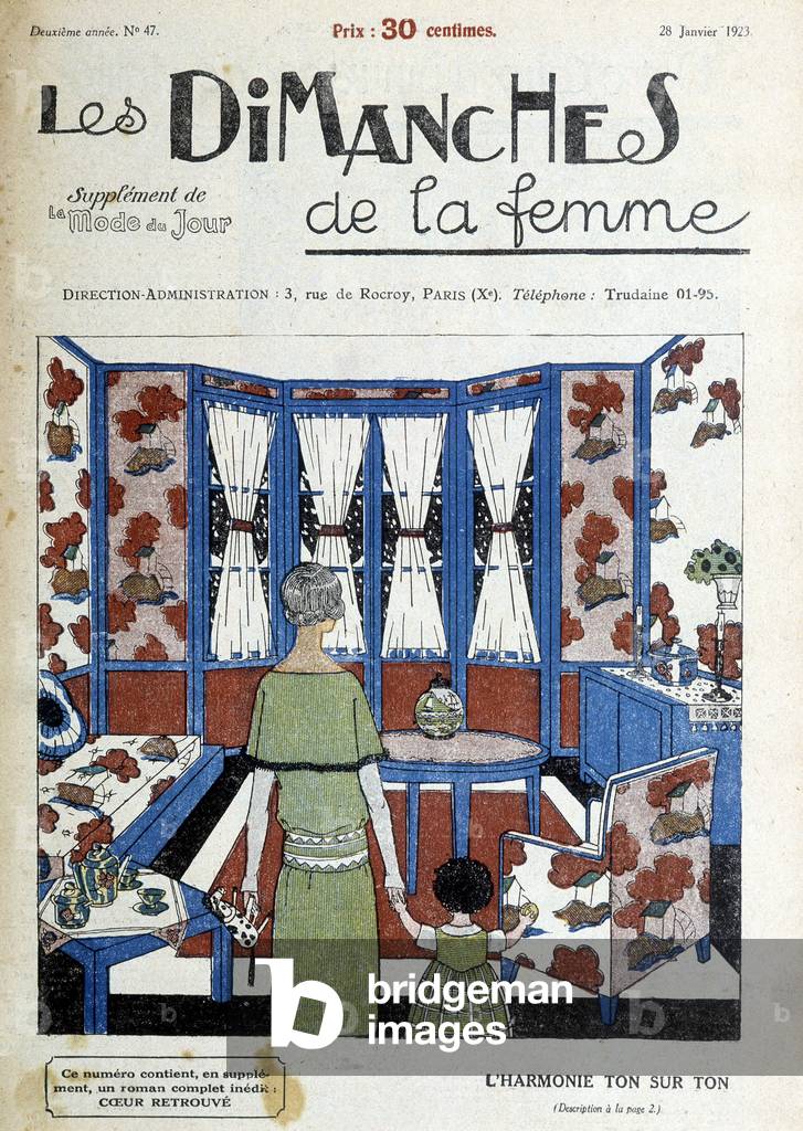 Wife and her child in their stay. Cover of the magazine 