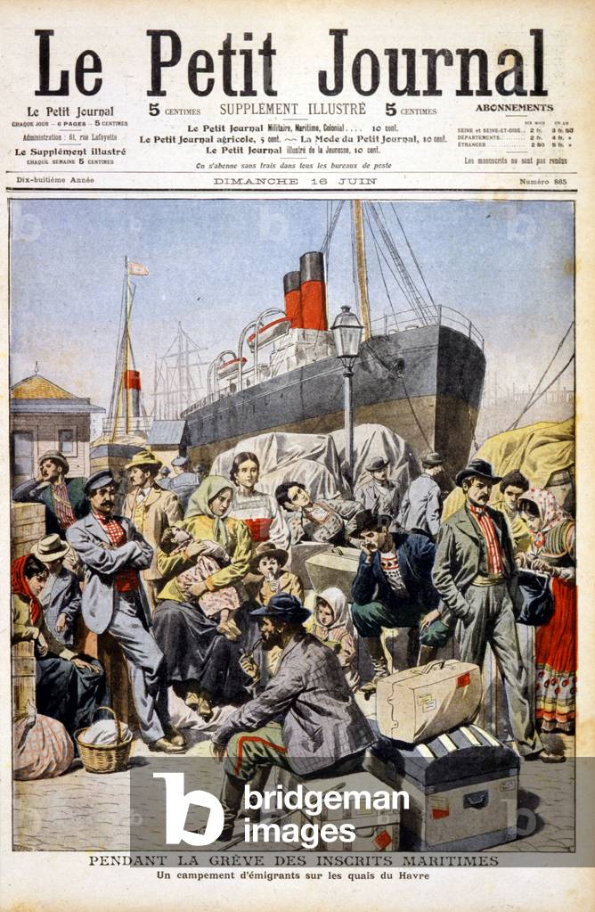 During the strike of maritime registrants: an emigrant camp on the docks of Le Havre - in 