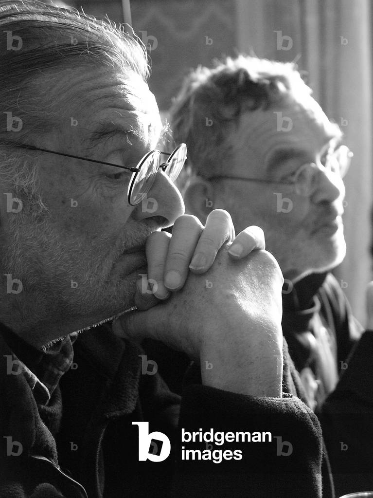 Olivier O. Olivier (painter) and Fernando Arrabal (playwright), at the Parisian home of the drnier on 19 March 2008. Photography Leonard de Selva, Paris 2008.