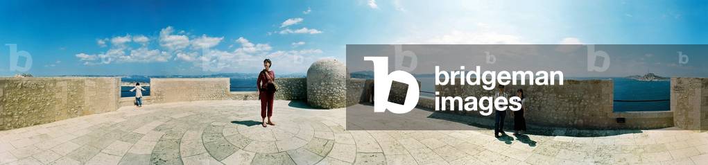 Le chateau d'If, Marseille. 360-degree panoramic by Leonard de Selva, France, 2004.