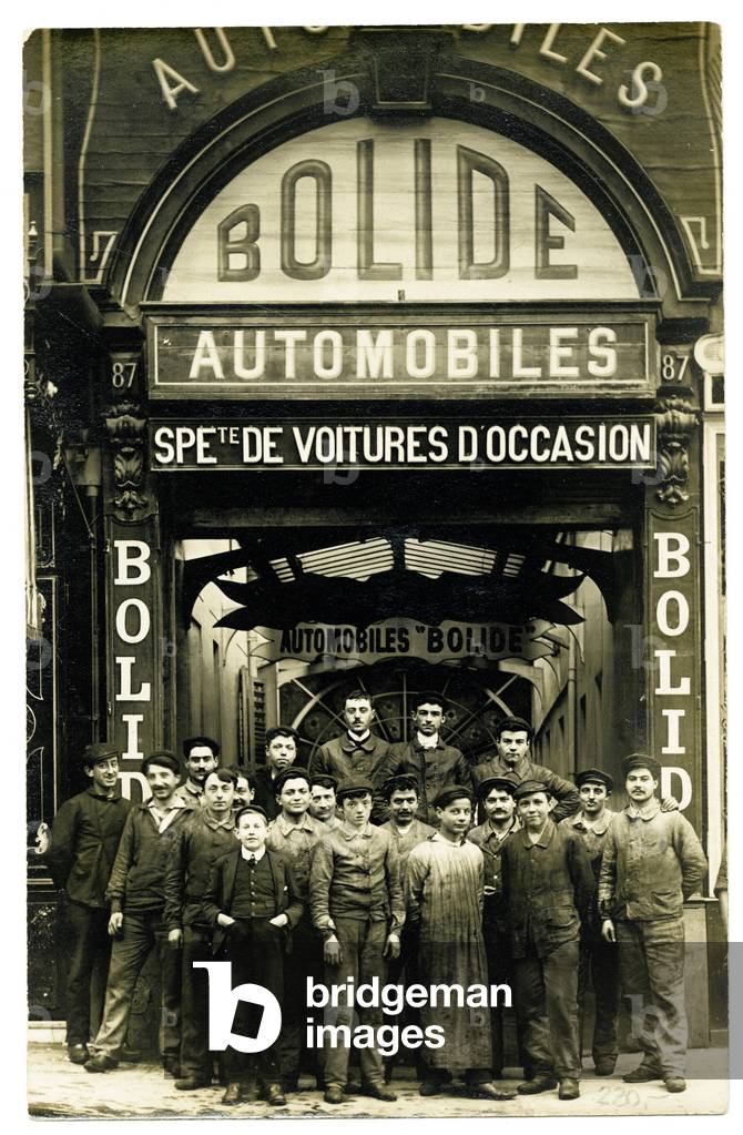The staff of the Societe Anonymous des Automobiles 