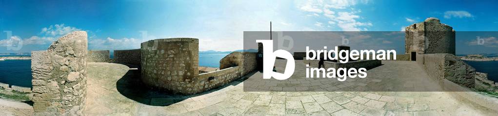 Le chateau d'If, Marseille. 360-degree panoramic by Leonard de Selva, France, 2004.