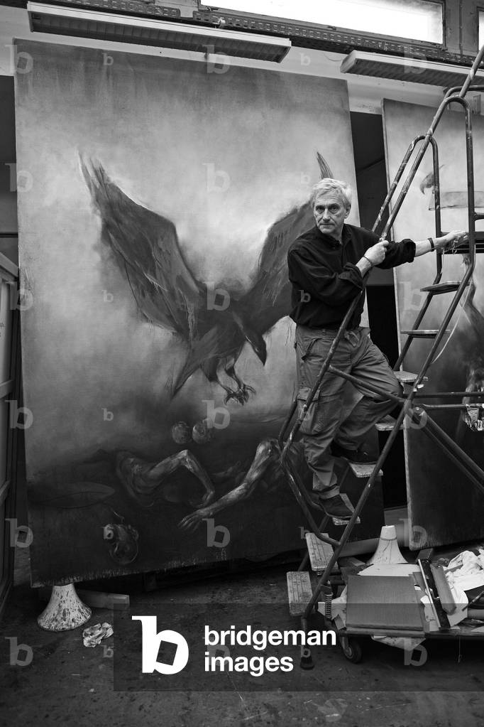 Portrait of Vladimir Velickovic, painter, in his studio in Arcueil in 2007.