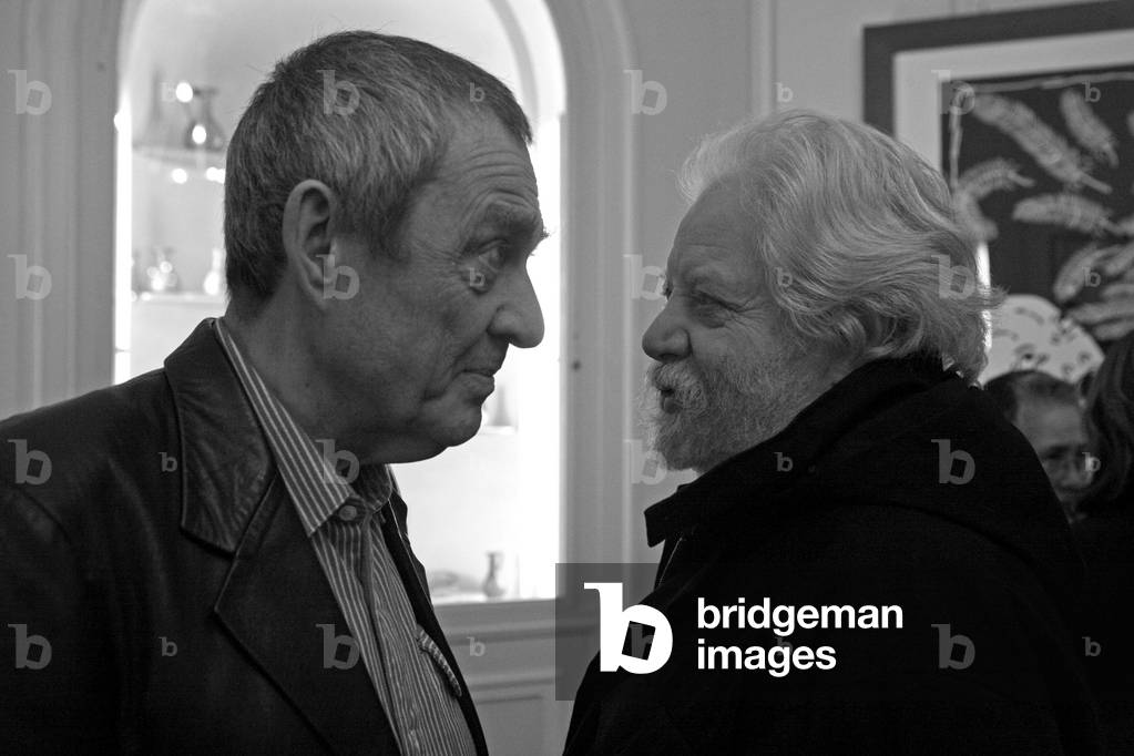 Mark Brusse, Dutch painter and sculptor, Jean-Jacques Lebel (Jean Jacques), French artist. Opening of the Mark Brusse exhibition. Custodia Foundation in Paris on 14 January 2009.