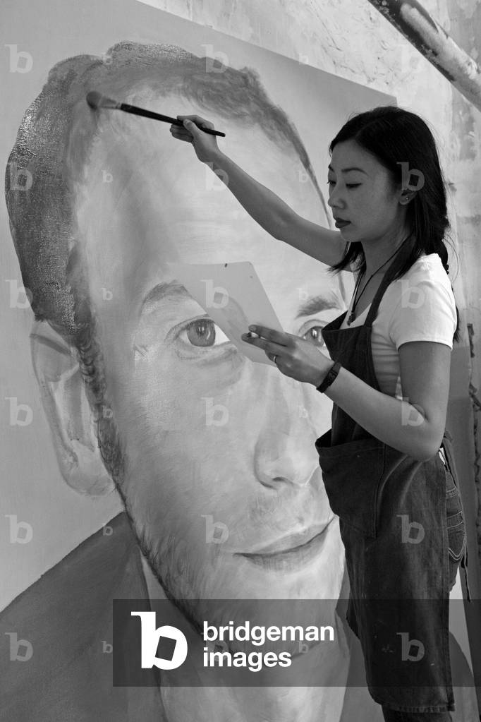 Portrait of Xiang Shi, Chinese painter, in his studio in Ris-Orangis (Ris Orangis) on August 27, 2009.