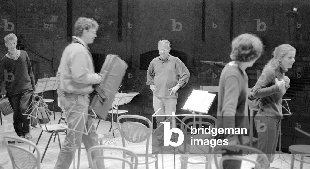Stephen Kovacevich in rehearsal, 1997.
