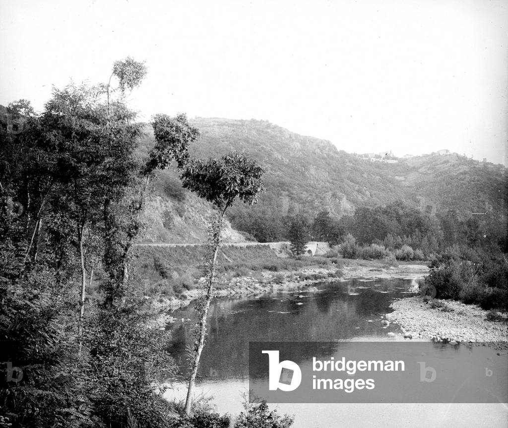 France, Auvergne: view of the Allier, 1890